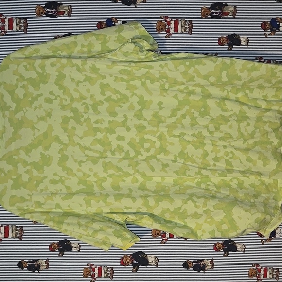 Nike Sportswear Men's Camouflage Lime Green Yellow Shirt 3XL TALL Nike Tee - Picture 9 of 9